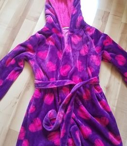 Steve Madden Robe